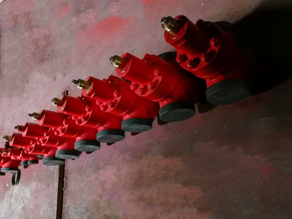 Drilling fluid manifold